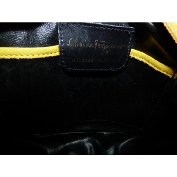 Salvatore Ferragamo Vintage Mustard Yellow Suede And Leather Crossbody - Picture 12 of 12